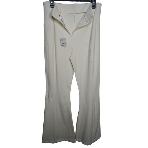 Free People Real Deal Slit Pants White Flare Size Large‎ Women's NWT - Picture 3 of 8